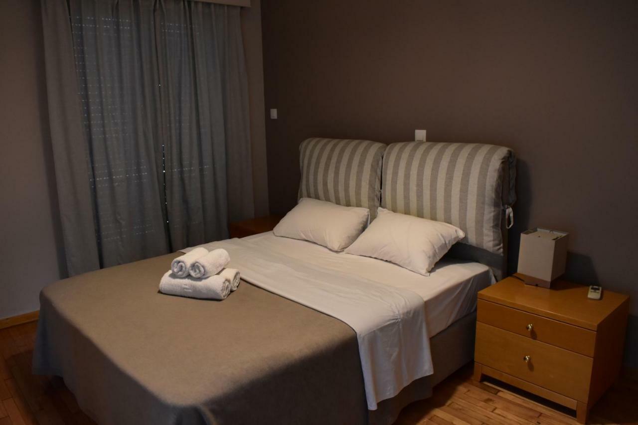 Chic Central Apartment In Evangelismos Metro Station Athen Eksteriør bilde