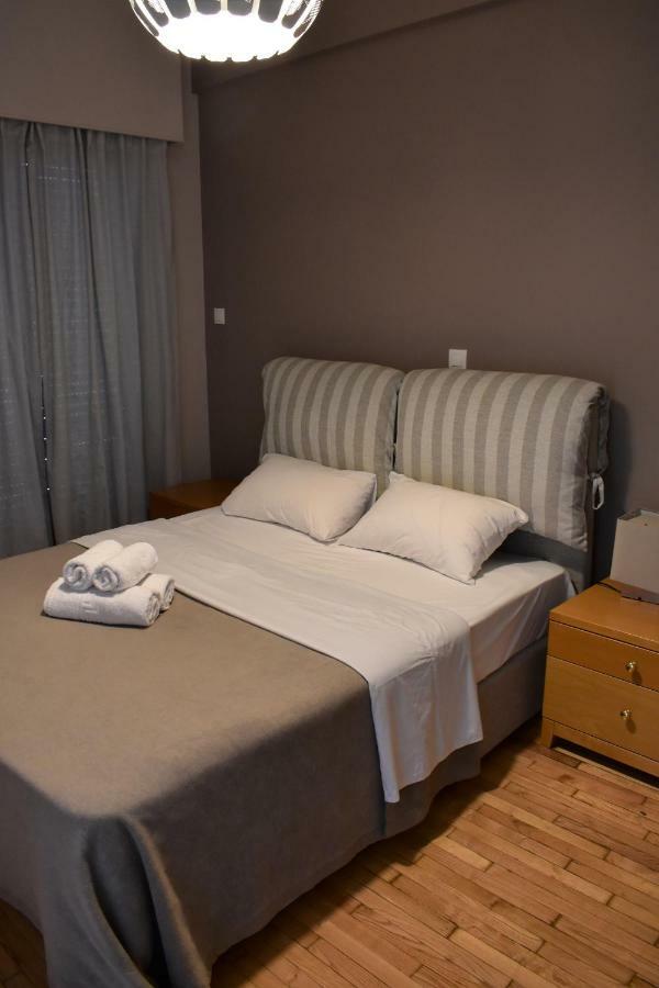 Chic Central Apartment In Evangelismos Metro Station Athen Eksteriør bilde