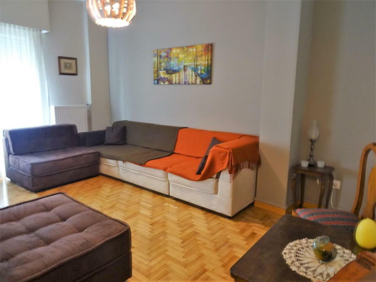 Chic Central Apartment In Evangelismos Metro Station Athen Eksteriør bilde